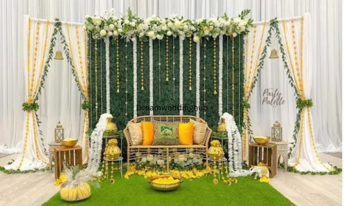 The Hills Decoration